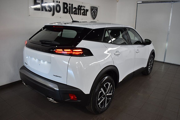Peugeot 2008 8 of 11