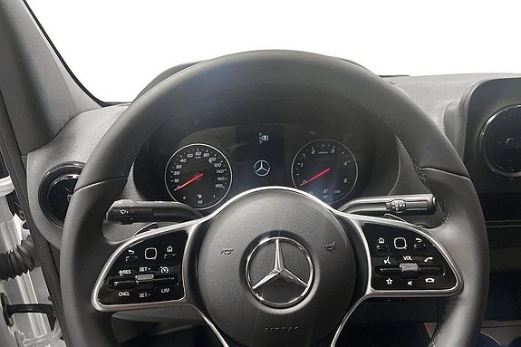 Mercedes-Benz Sprinter 317 4 of 7