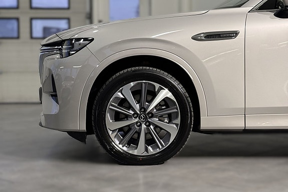 Mazda CX-80 3 of 18
