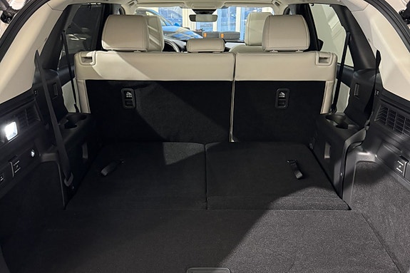 Mazda CX-80 12 of 18