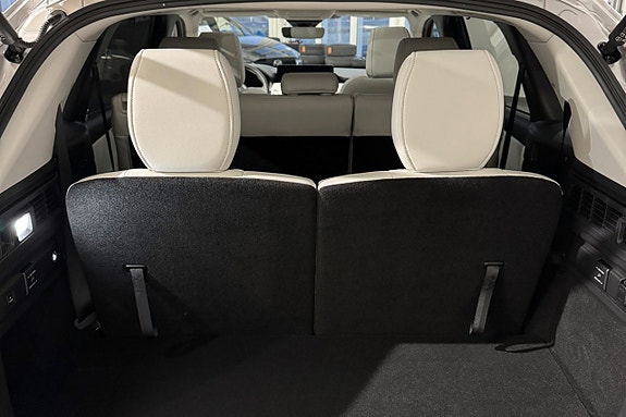 Mazda CX-80 11 of 18