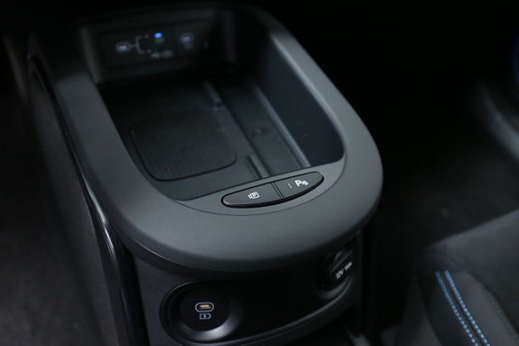 Hyundai Ioniq 5 17 of 26