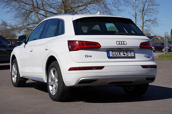Audi Q5 7 of 27