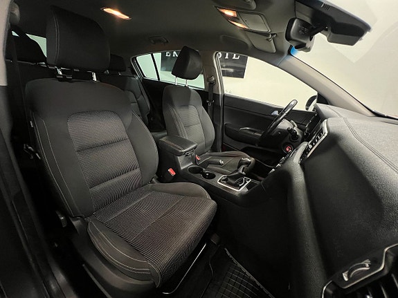 Kia Sportage 9 of 27
