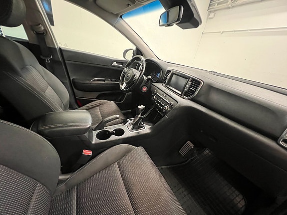 Kia Sportage 8 of 27