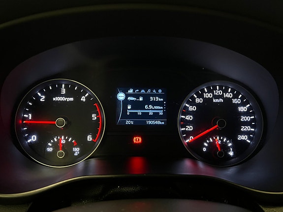 Kia Sportage 16 of 27