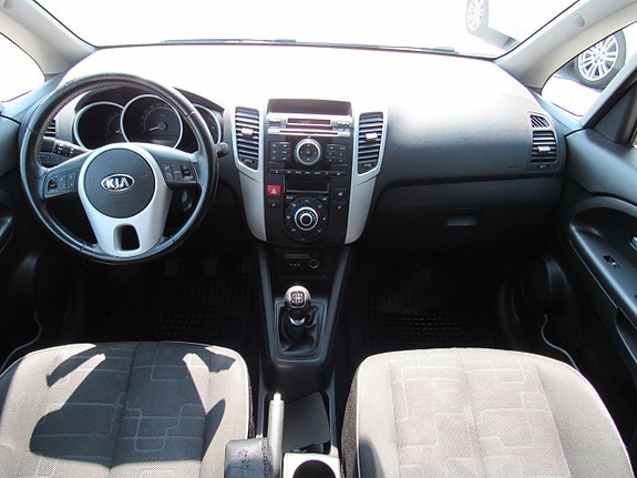 Kia Venga 14 of 17