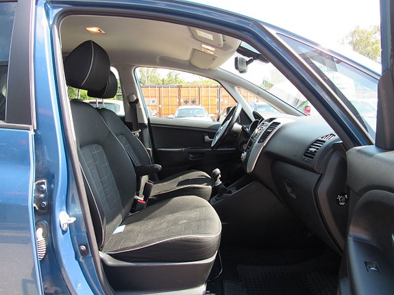 Kia Venga 10 of 17