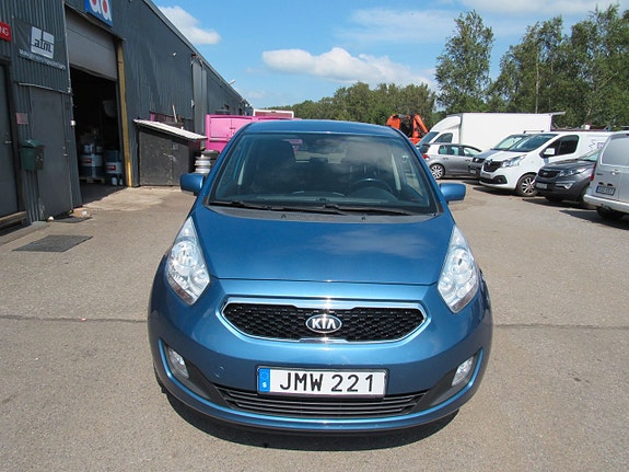 Kia Venga 3 of 17