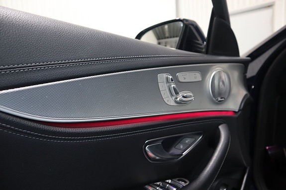 Mercedes-Benz E220 d 16 of 17