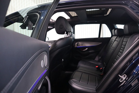 Mercedes-Benz E220 d 7 of 17