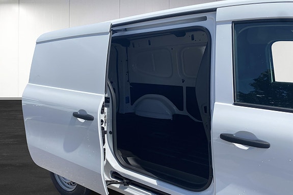 Mercedes-Benz eCitan 10 of 12