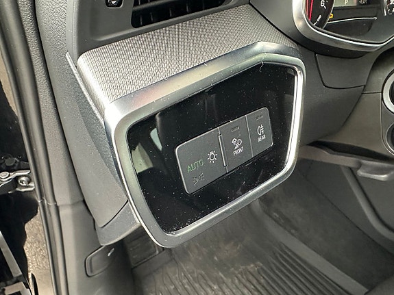 Audi A6 12 of 21