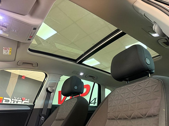 Volkswagen Tiguan 25 of 26