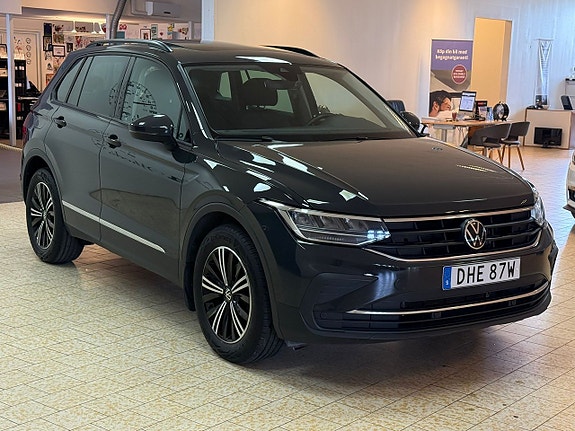 Volkswagen Tiguan 8 of 26