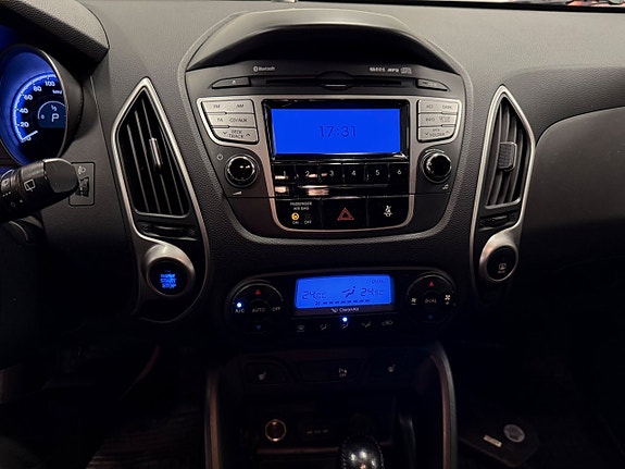 Hyundai ix35 12 of 26