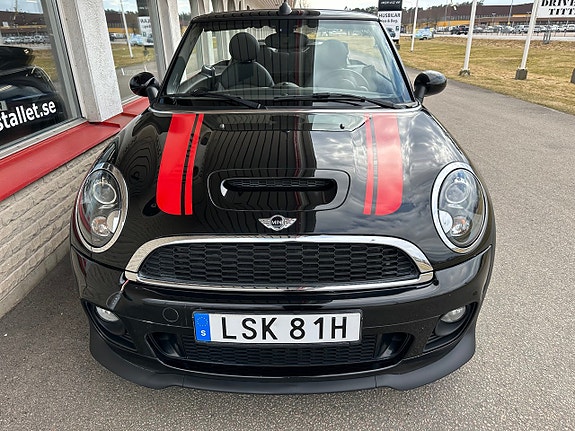 MINI Cooper 7 of 15