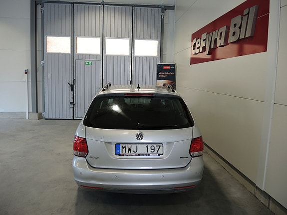 Volkswagen Golf VI 7 of 15