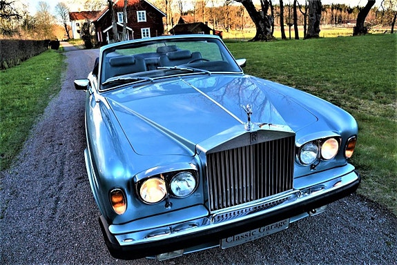 Rolls Royce Corniche 20 of 30
