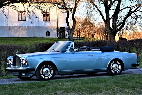 Rolls Royce Corniche 6 of 30