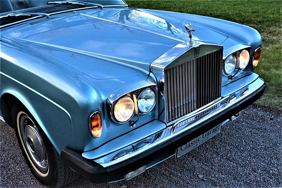 Rolls Royce Corniche 17 of 30