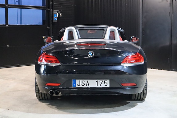 BMW Z4 6 of 23