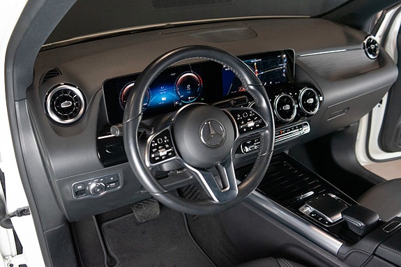 Mercedes-Benz B250 e 12 of 18
