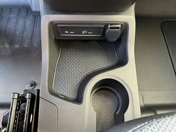 Mercedes-Benz eCitan 17 of 17