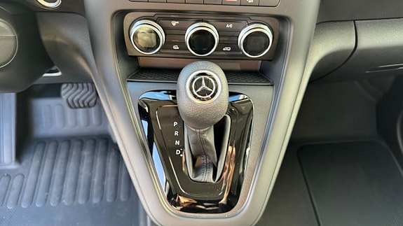 Mercedes-Benz eCitan 16 of 17