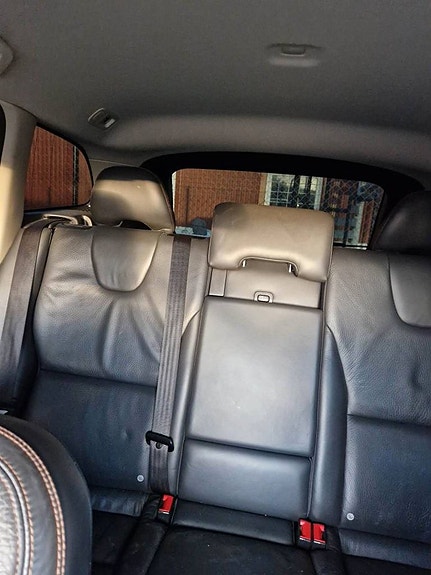 Volvo XC60 11 of 17