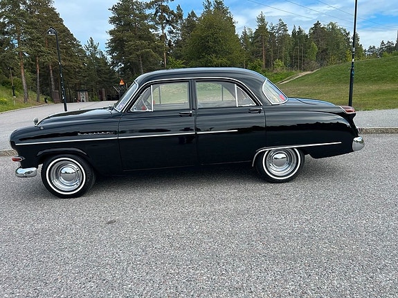 Opel Kapitan 3 of 5