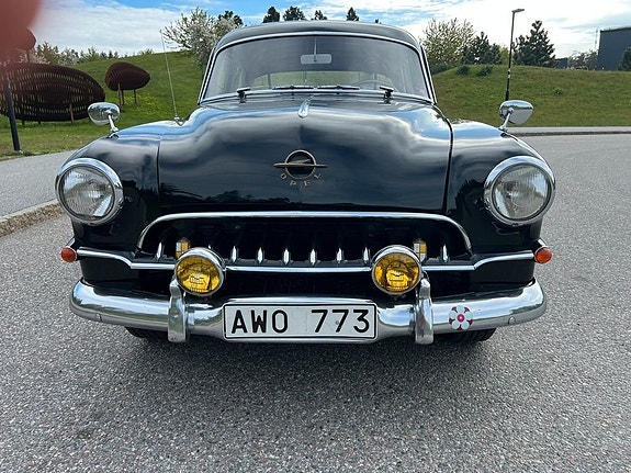 Opel Kapitan 2 of 5