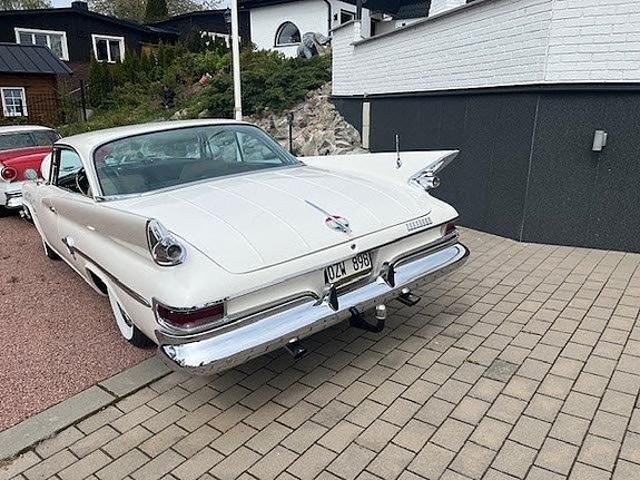 Chrysler 300 6 of 16