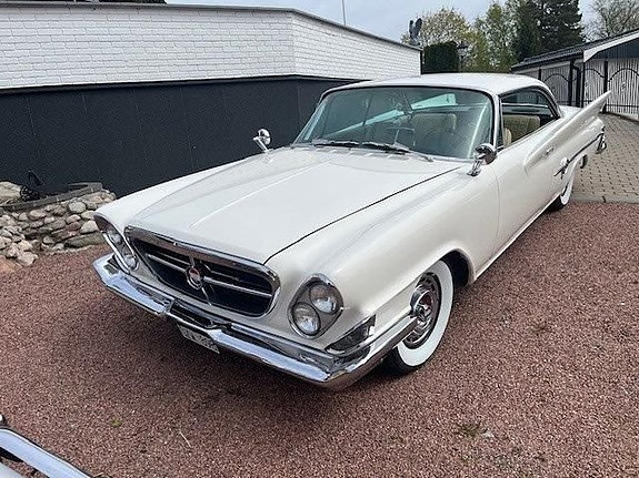 Chrysler 300 13 of 16