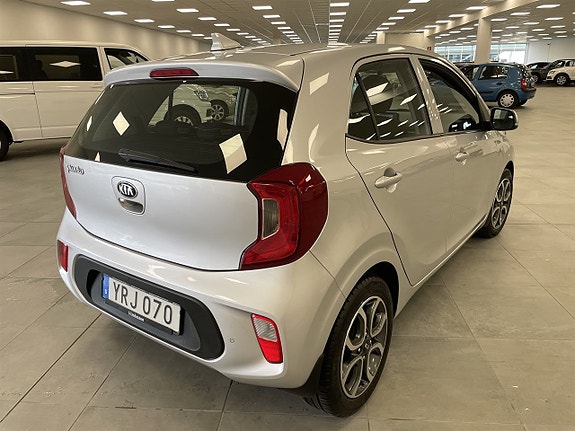 Kia Picanto 3 of 11