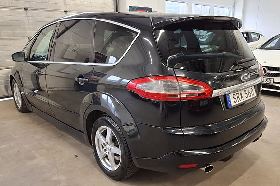Ford S-MAX 7 of 27
