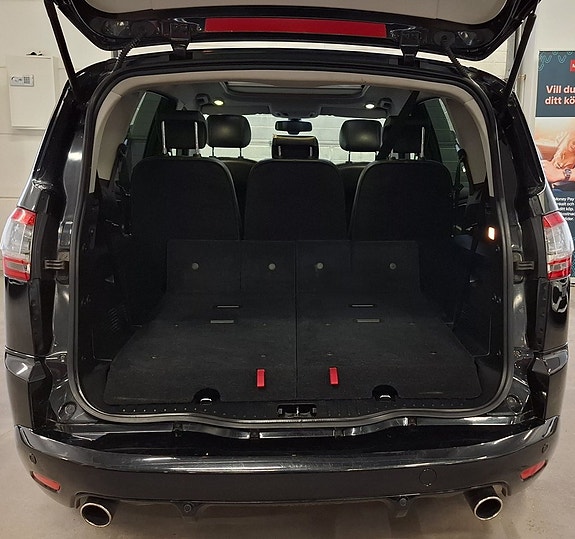 Ford S-MAX 12 of 27