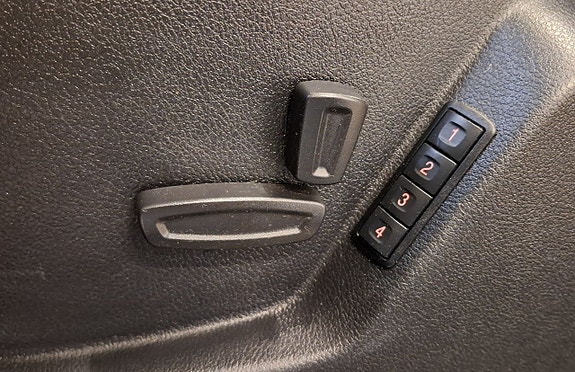 Ford S-MAX 26 of 27