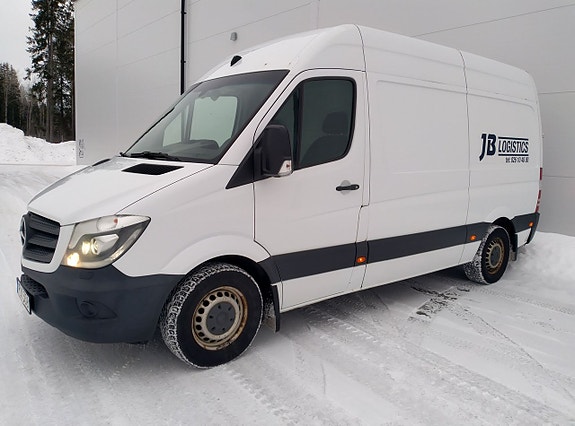 Mercedes-Benz Sprinter 316 2 of 5
