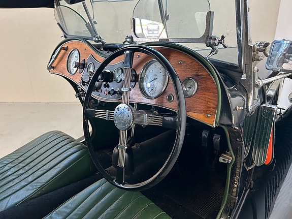 MG T-Type 16 of 21