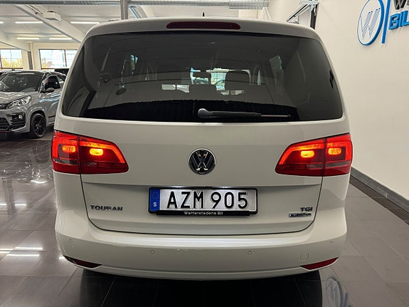 Volkswagen Touran 6 of 19
