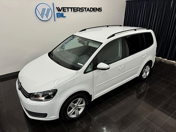 Volkswagen Touran 8 of 19