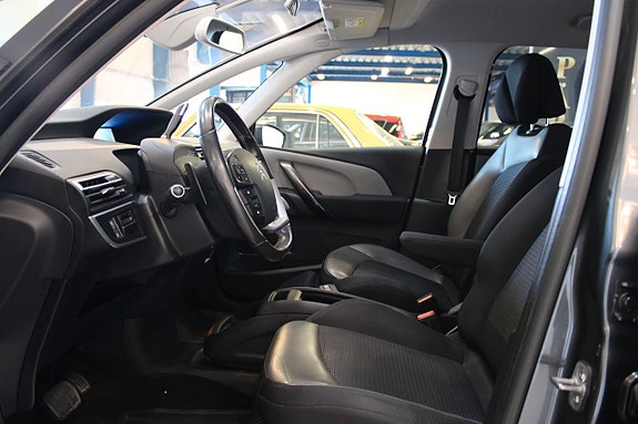 Citroen Grand C4 Picasso 5 of 5