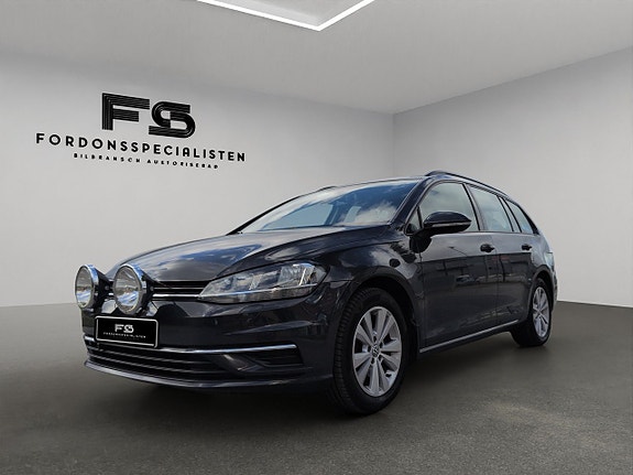 Volkswagen Golf VII 9 of 27