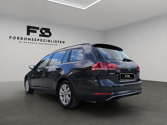 Volkswagen Golf VII 7 of 27