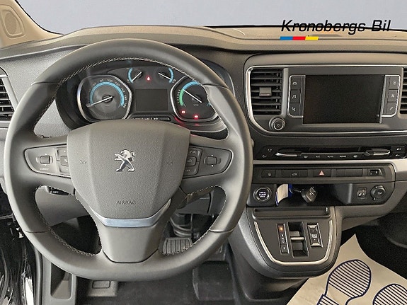 Peugeot e-Expert 6 of 17