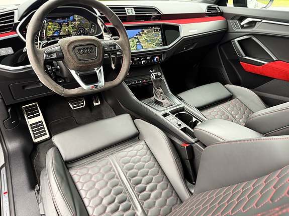 Audi RSQ3 5 of 5