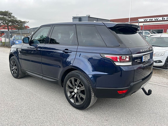 Land Rover Range Rover Sport 20 of 30