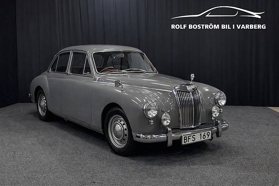 MG Magnette