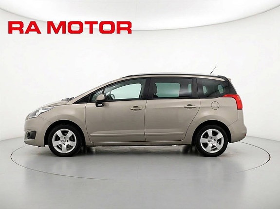 Peugeot 5008 4 of 5